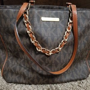 Michael kors handbag